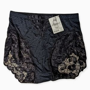 High Rise Black panties. XL NWT